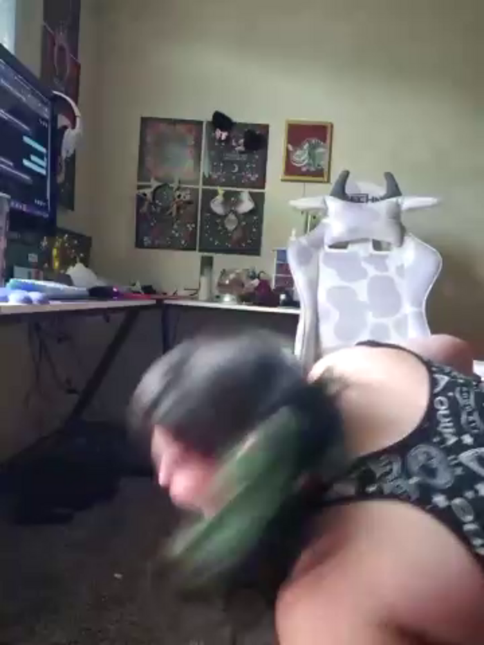 Cutegothcrybabyx
