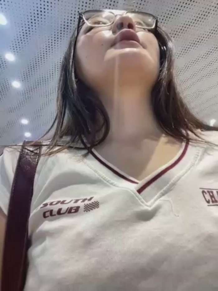 KissMeEva