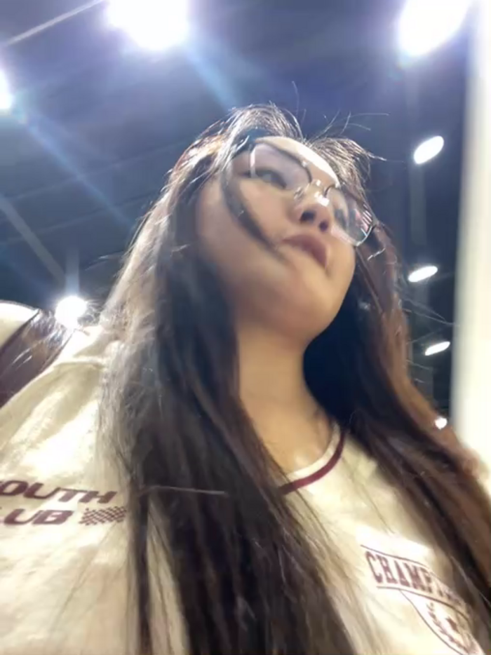 KissMeEva