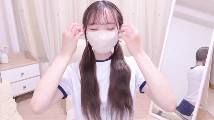MOMONA_xo