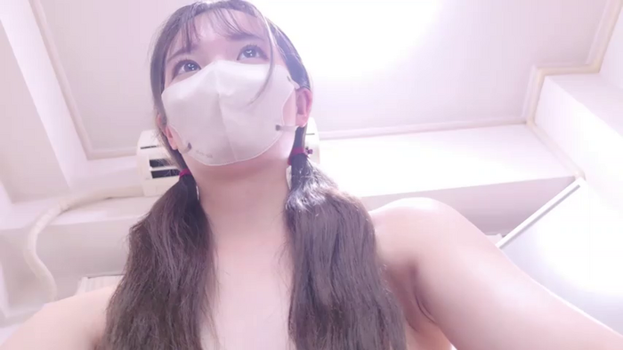 MOMONA_xo