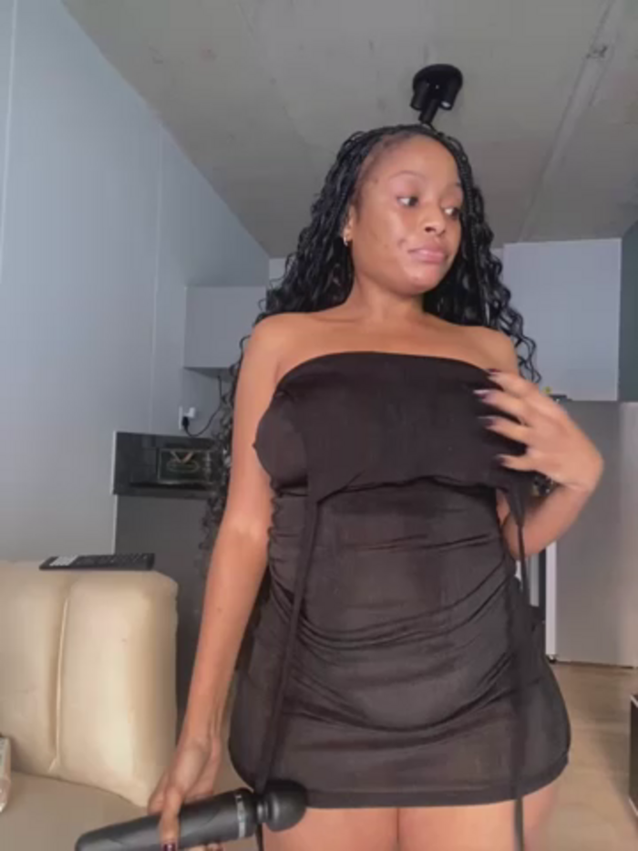 SexyDee025