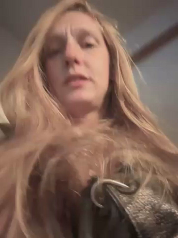 GoldenFlameGoddess