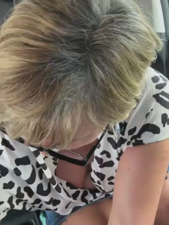 Milf-Ella