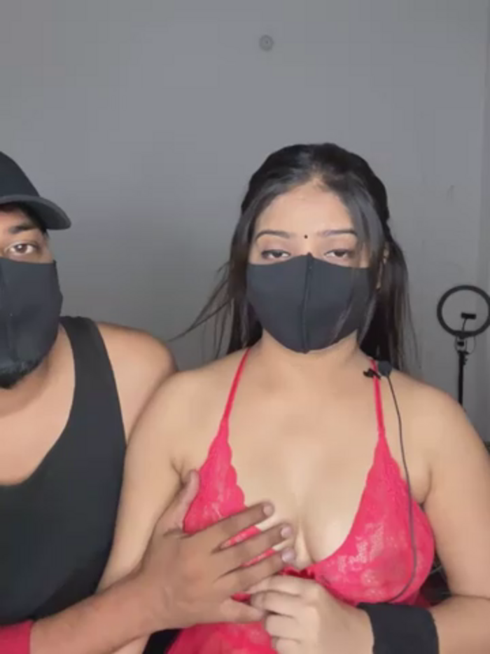 TeaseMeTina