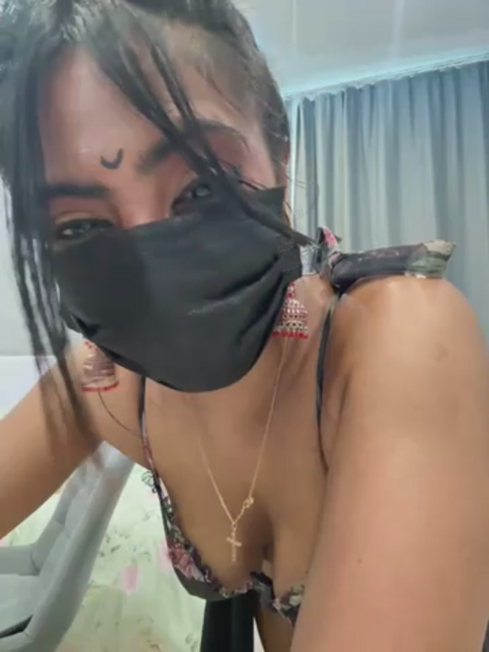 MonalisaDono18