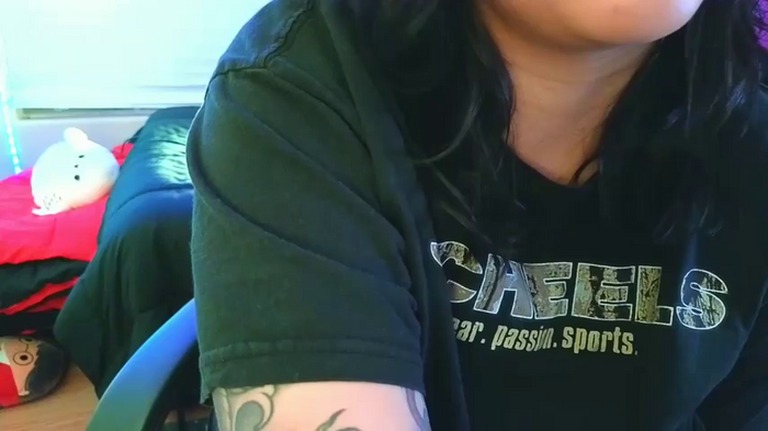 miacanela_xo
