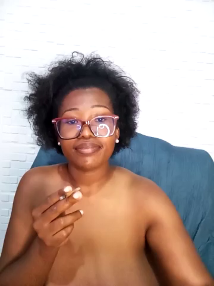 Daniboobs24