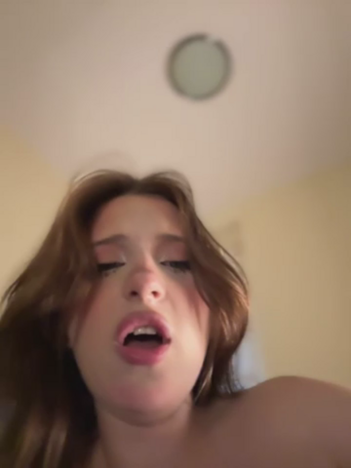 Melissa_cum
