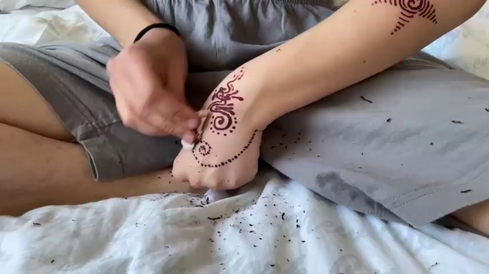 NIQUE_TARAXX