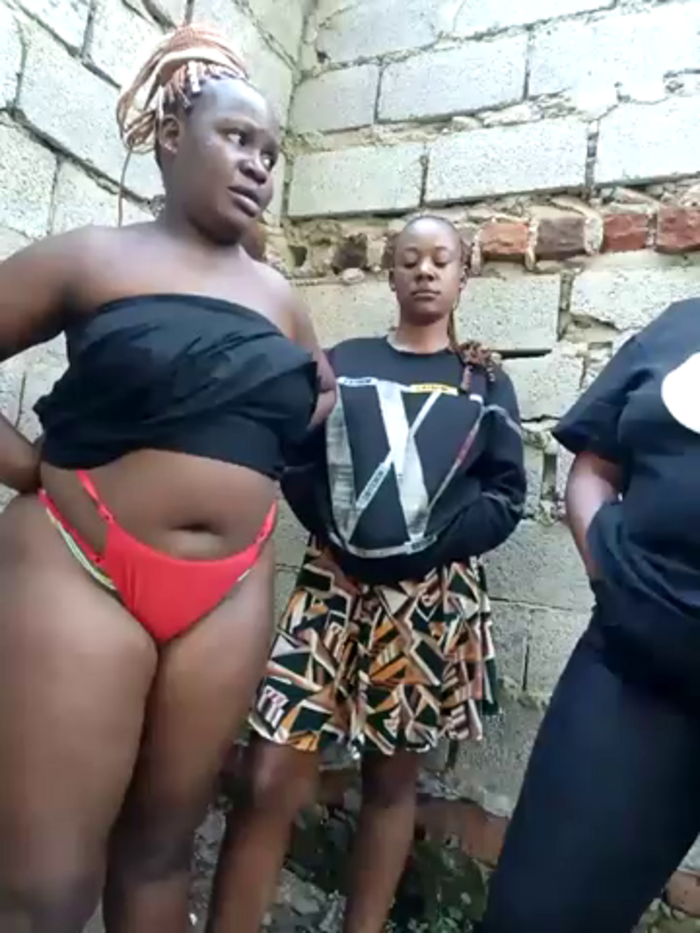 Xtra_bootie