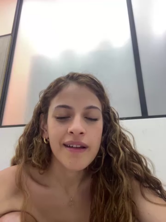 alana15