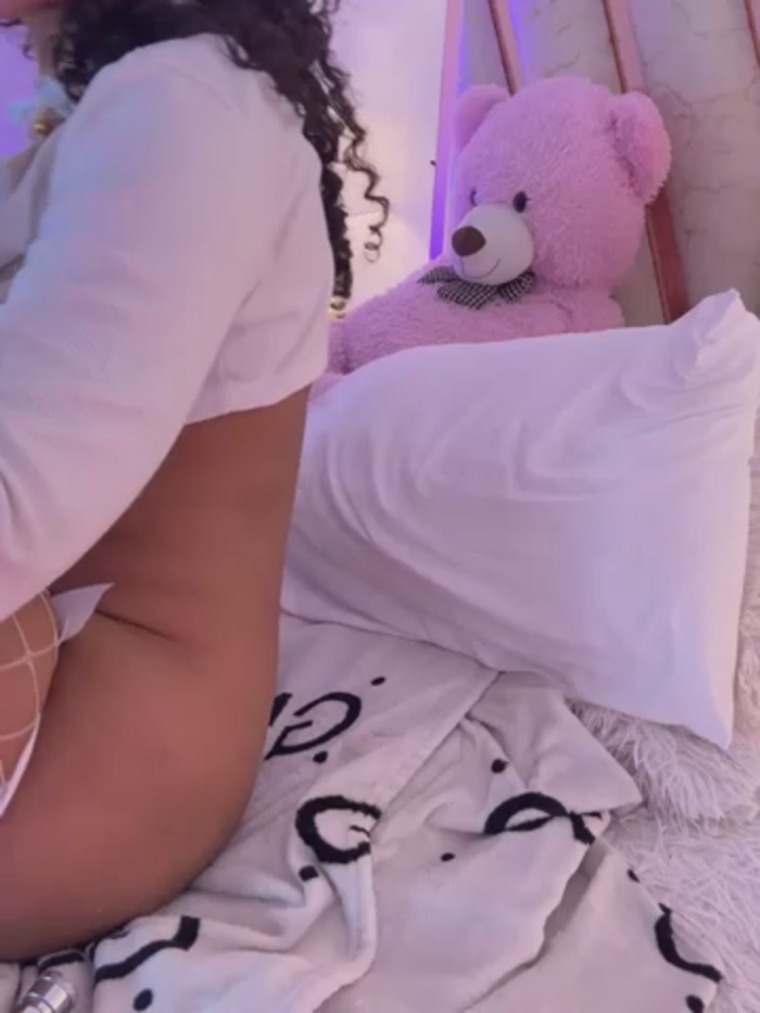 bella__honey
