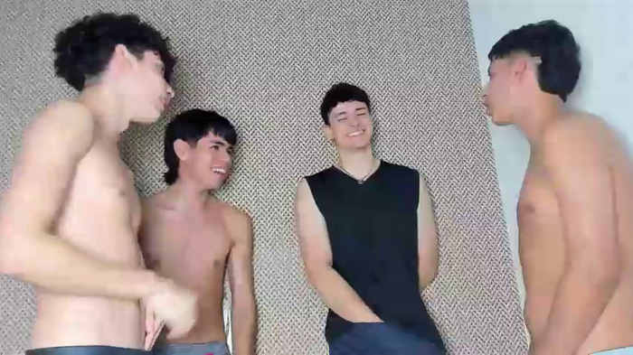 pelusos_mens