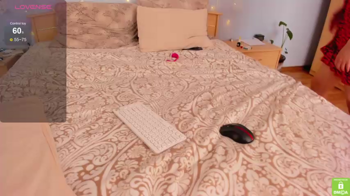 NikkiNSerdron