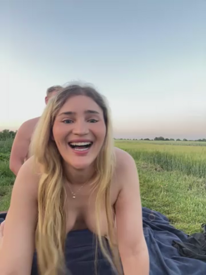 larasexy35