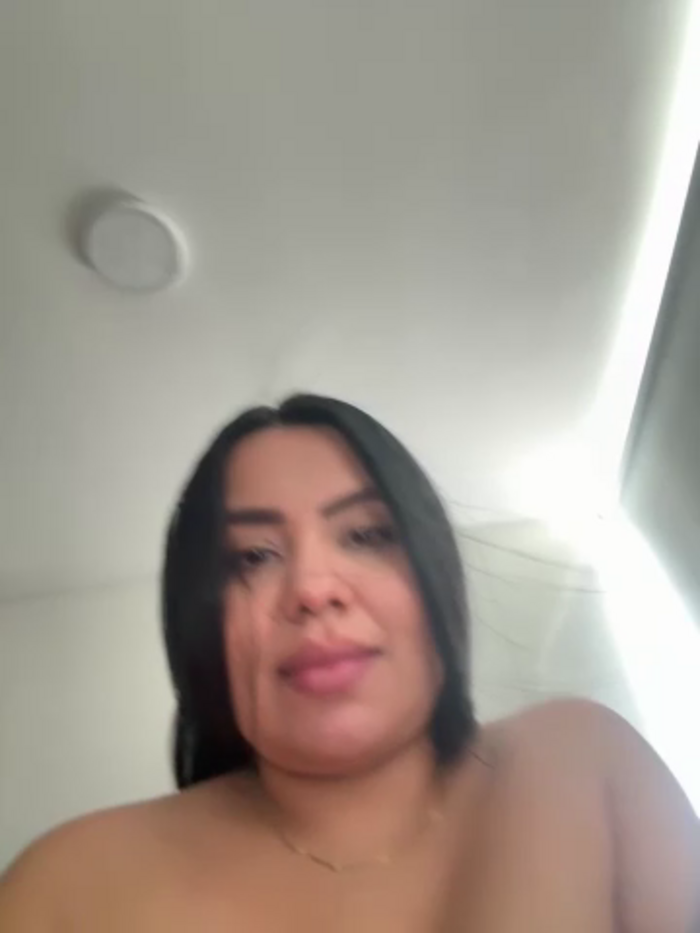 valeria2019hot