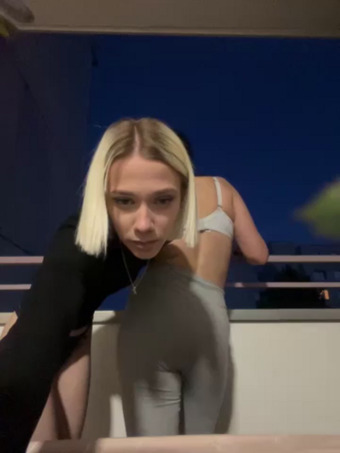 Koronkowazmoja83