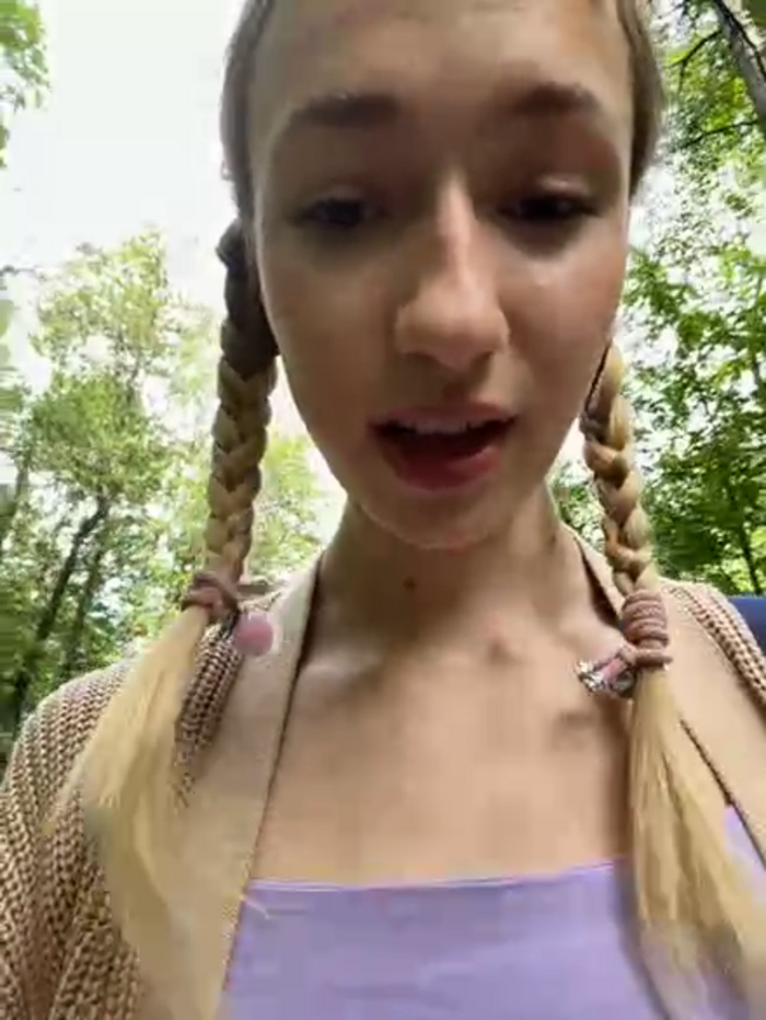 Lia__Love