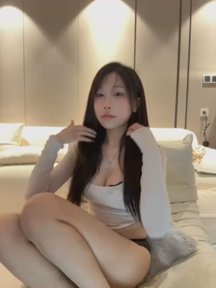 Uizzzqvq3