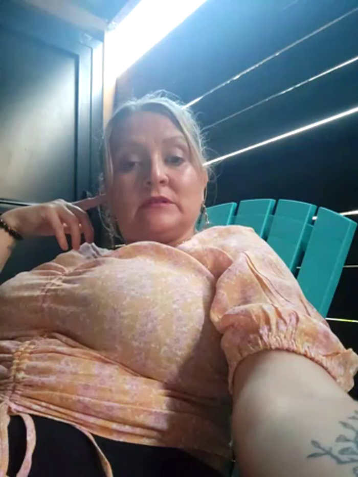 lady_charlyne