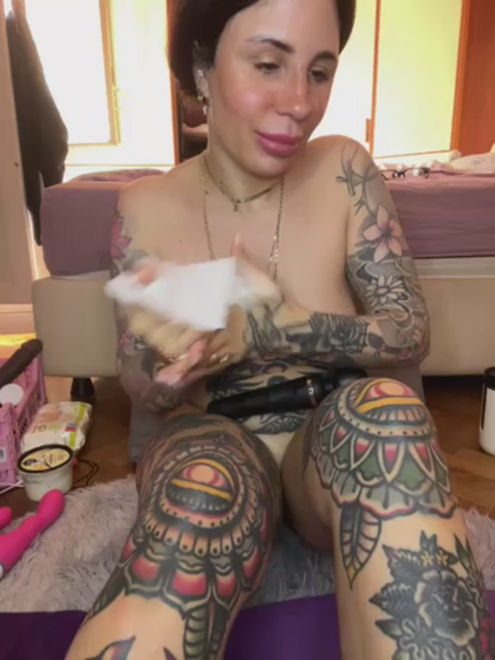 Dancing_wmyselF_