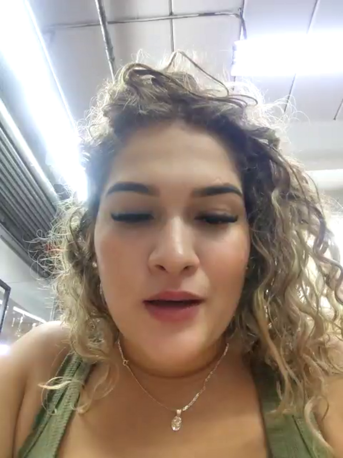 Sara_smiiith211