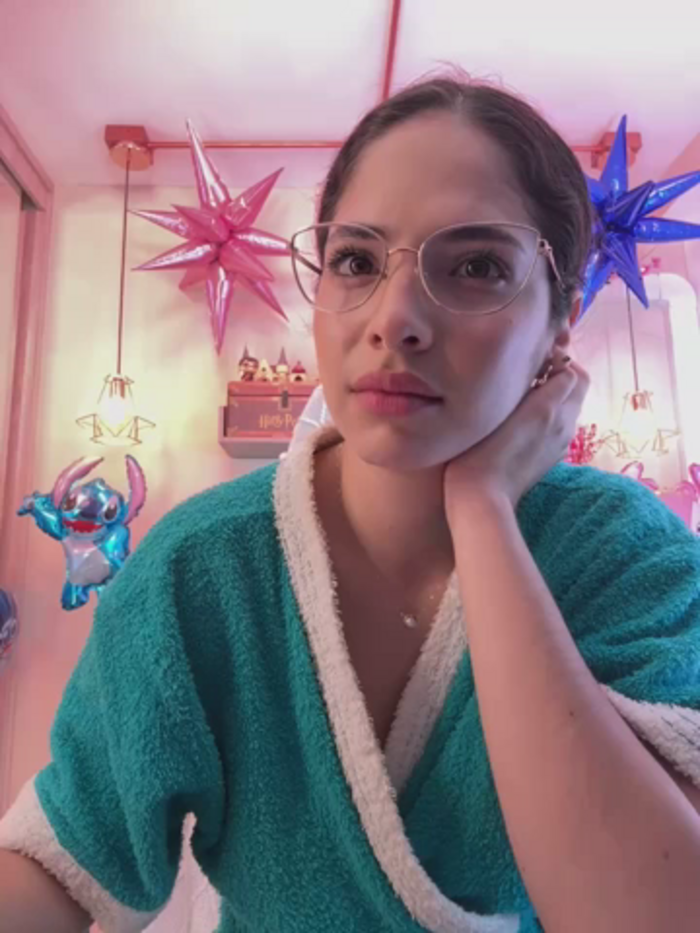 Zoe_Bae
