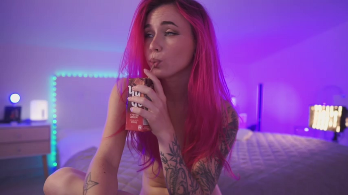 Sarah_Pink