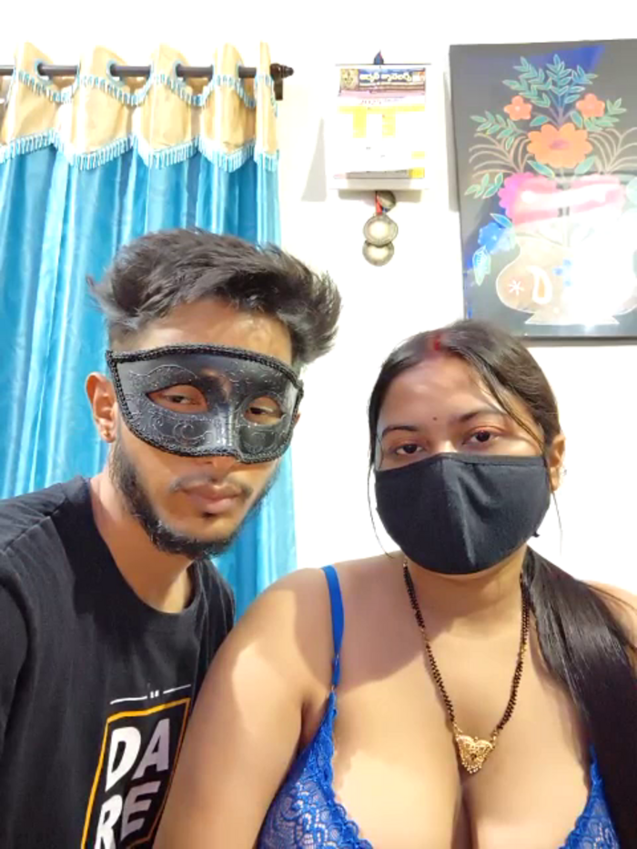 SassyWildCouple
