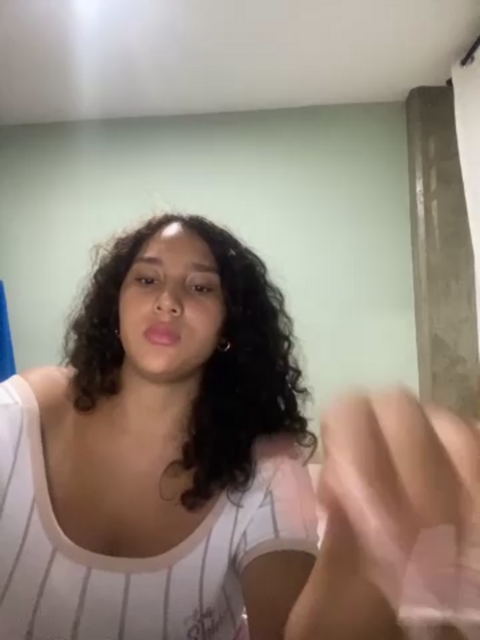 AnaisVelvet11