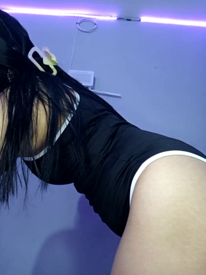 Anne_Mia