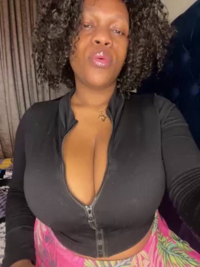 Boneca25