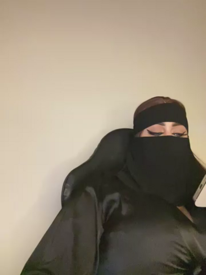 QueenDina777