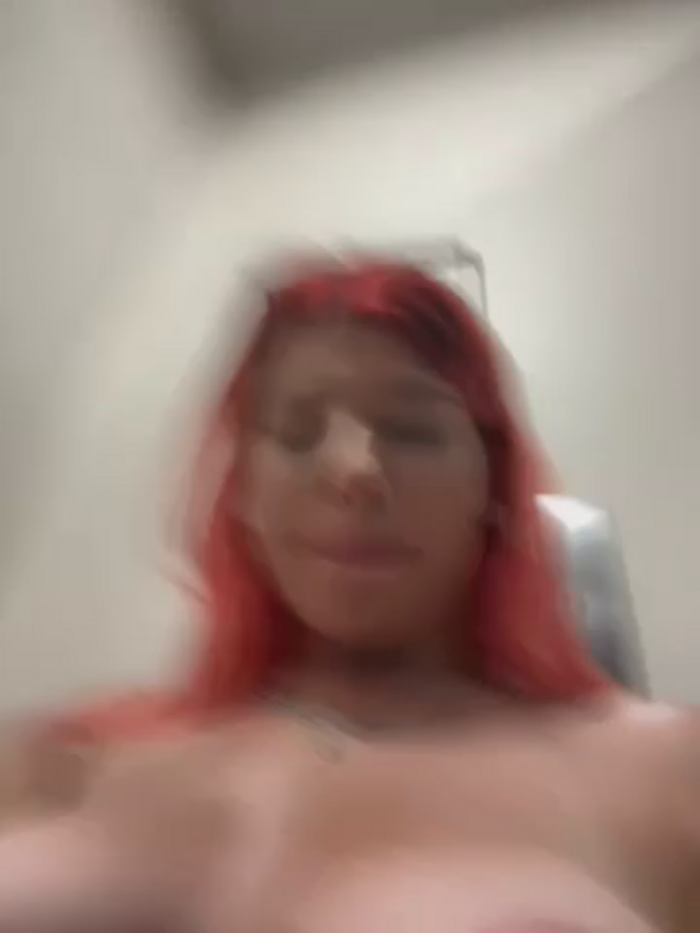 RiriRoseey