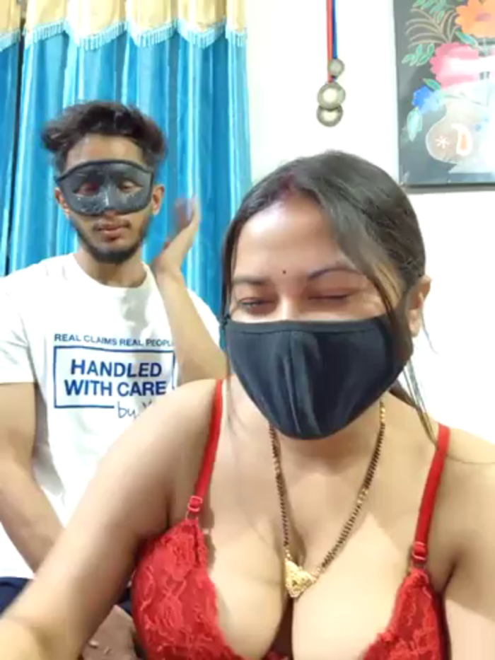 SassyWildCouple