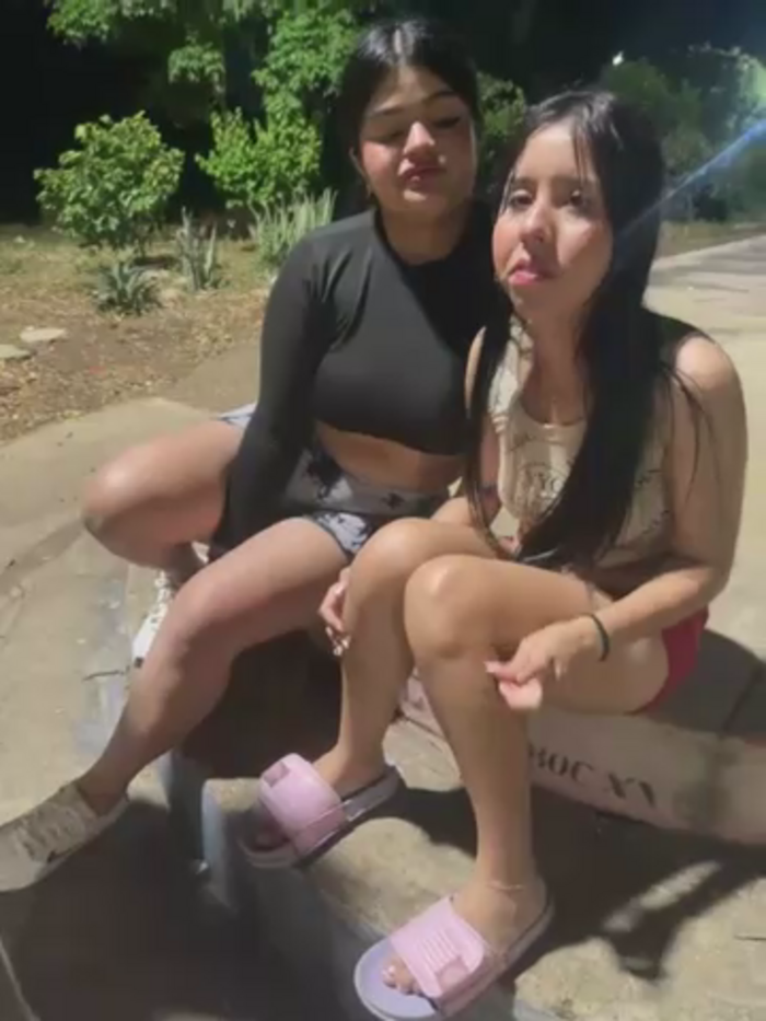 royalgirls_x