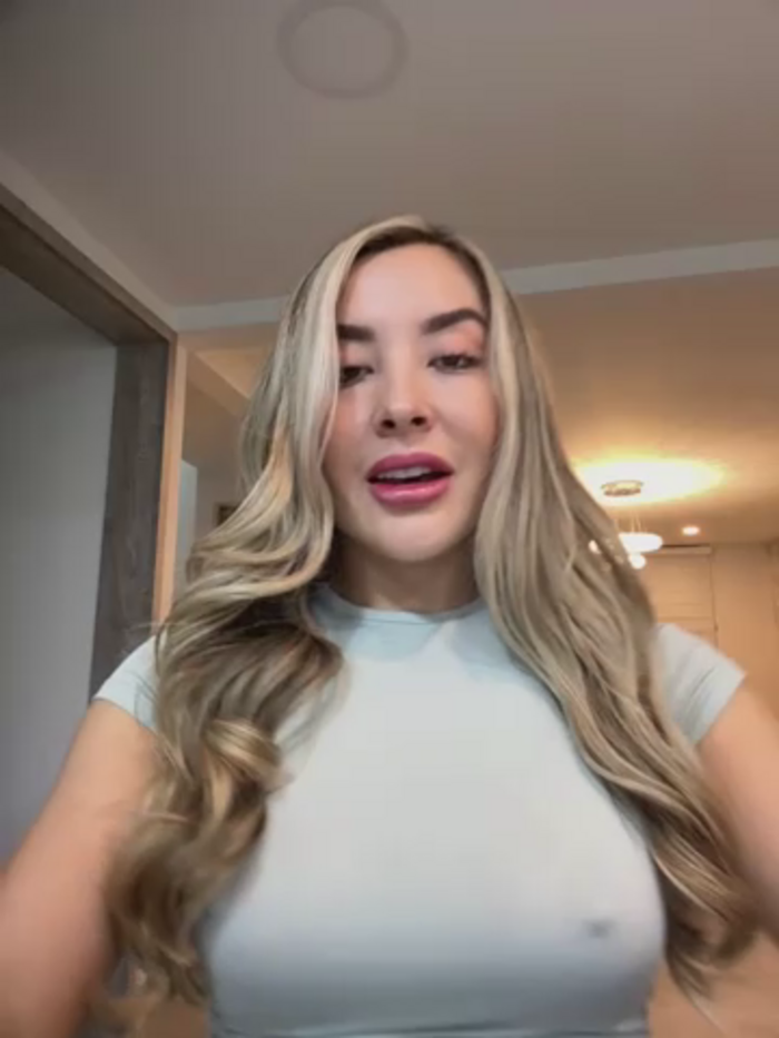 Alexa_seexy1