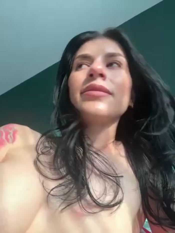AlyonaX