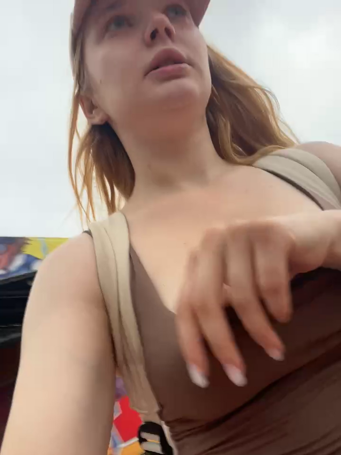AmmyHot