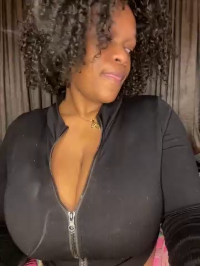 Boneca25