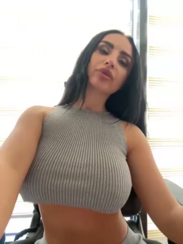 IsabelleHunt
