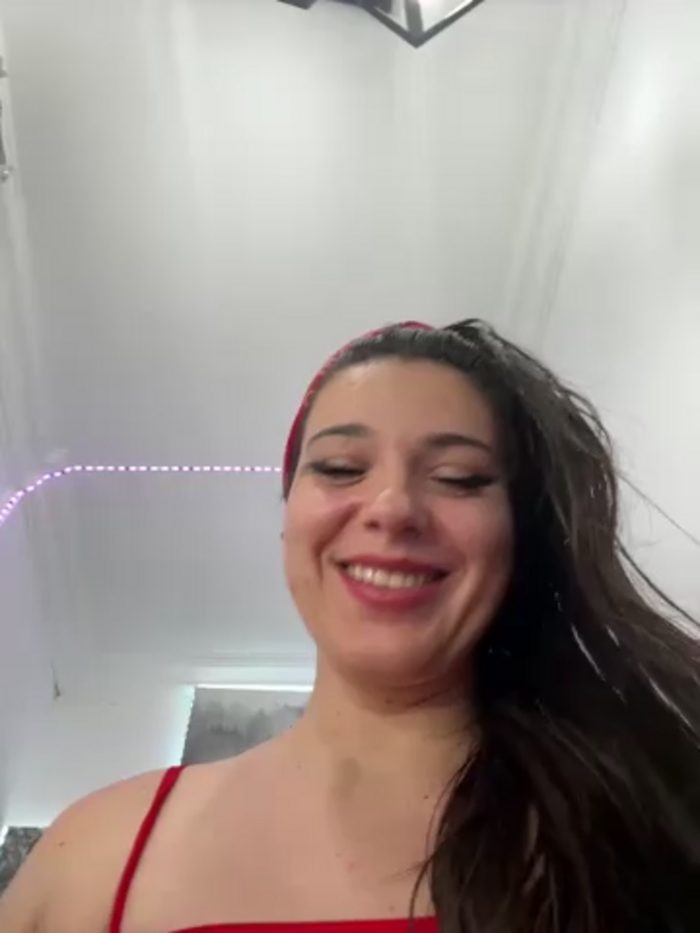 RedAssHottie