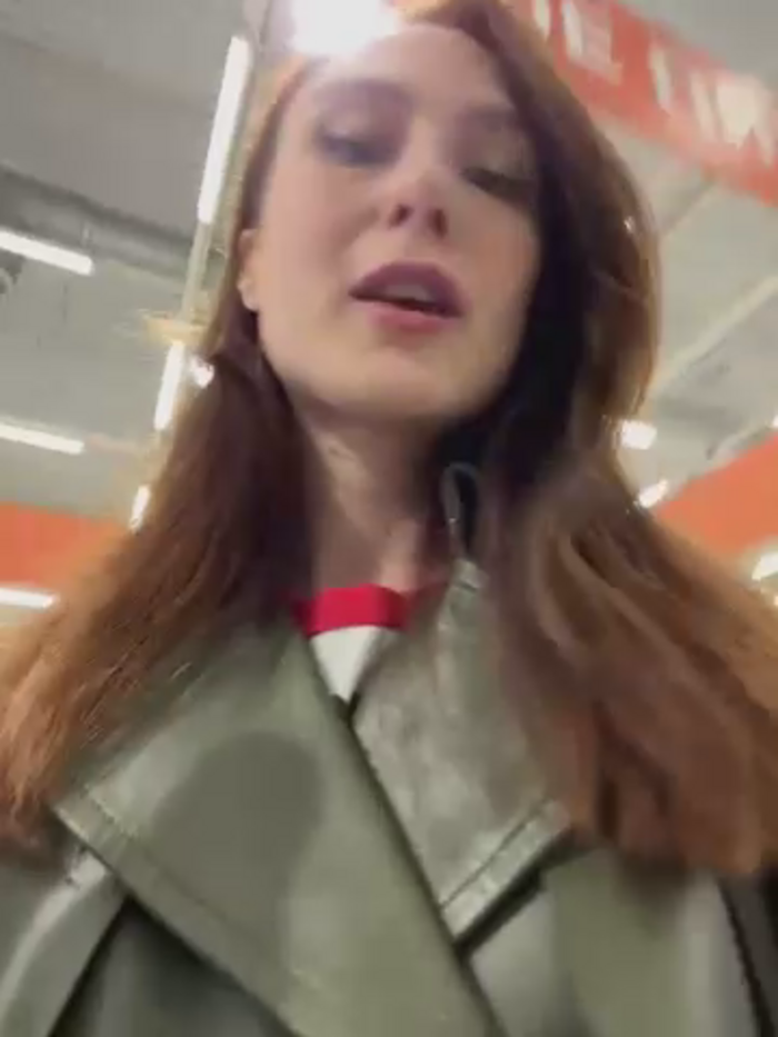 Dina_Tease