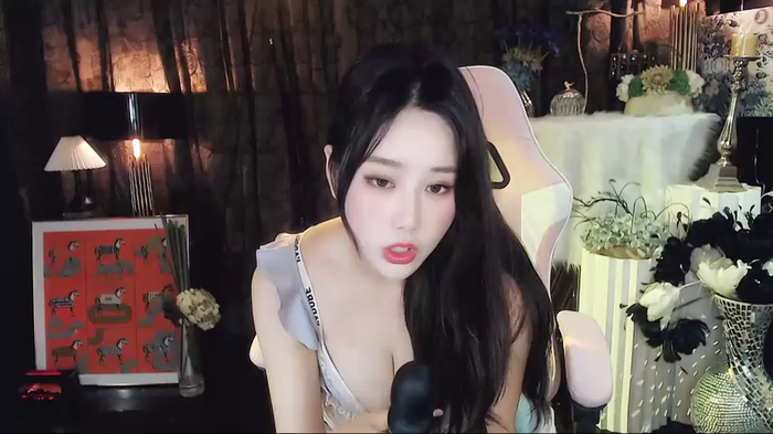 Alice-777