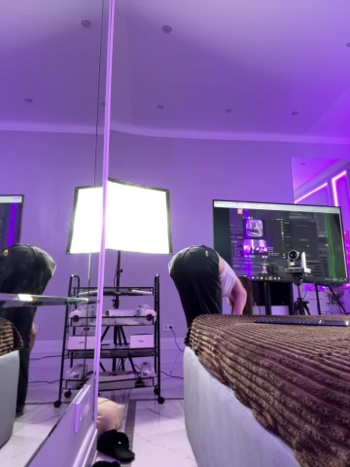 BellaSecrett