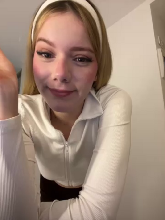 NicoleCut