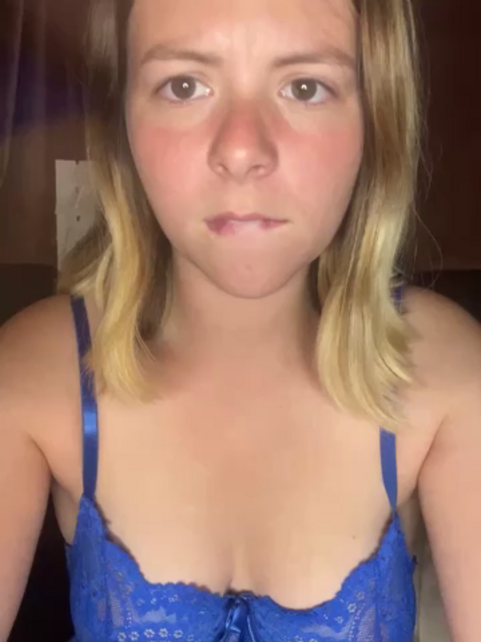 Nina_blain