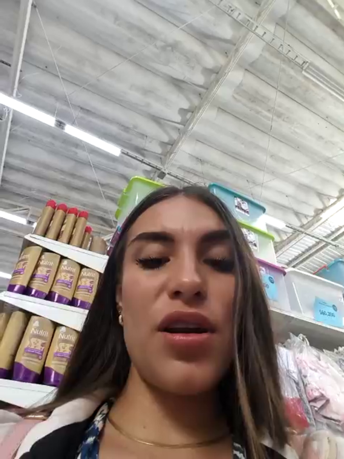 EMILY-07_