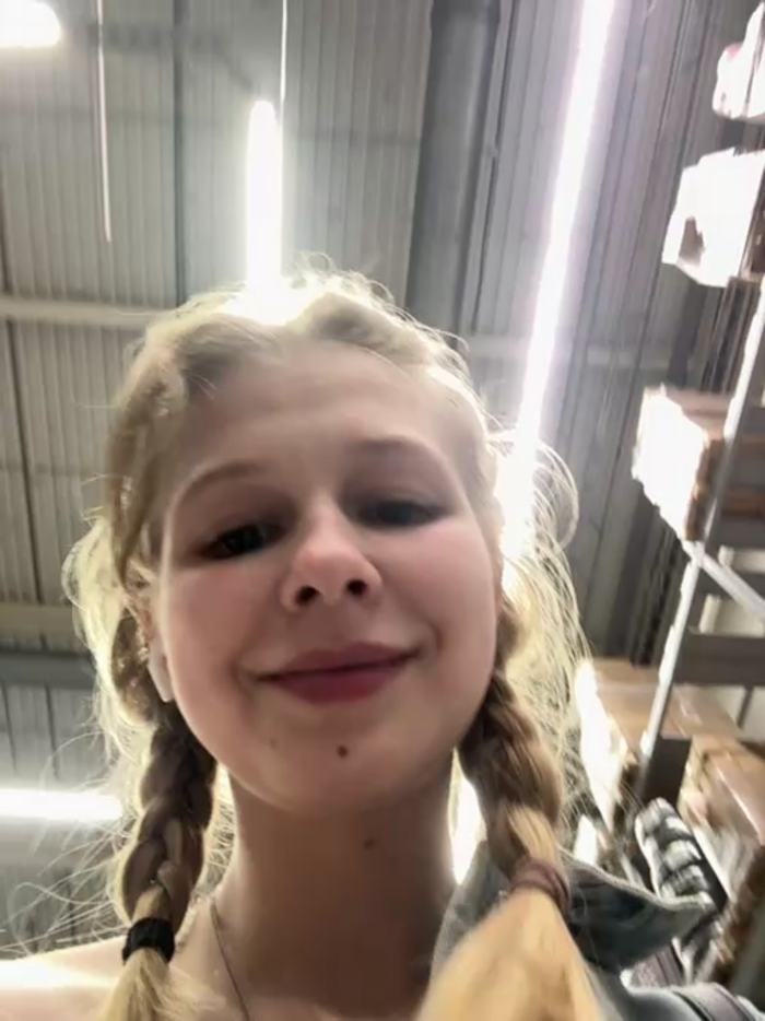 Julie_Cutie